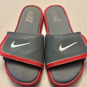 Men’s Nike slides